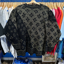 Load image into Gallery viewer, Black &amp; Gold Glimmer Sweater
