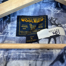 Load image into Gallery viewer, Woolrich Caribou Patterned Button up
