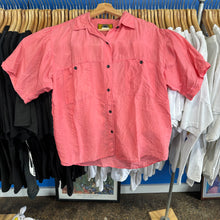Load image into Gallery viewer, Pink Silk Baccini Button Up
