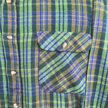 Load image into Gallery viewer, Trailsend Green Plaid Flannel
