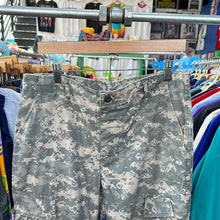 Load image into Gallery viewer, Digi Camo Cargo Pants
