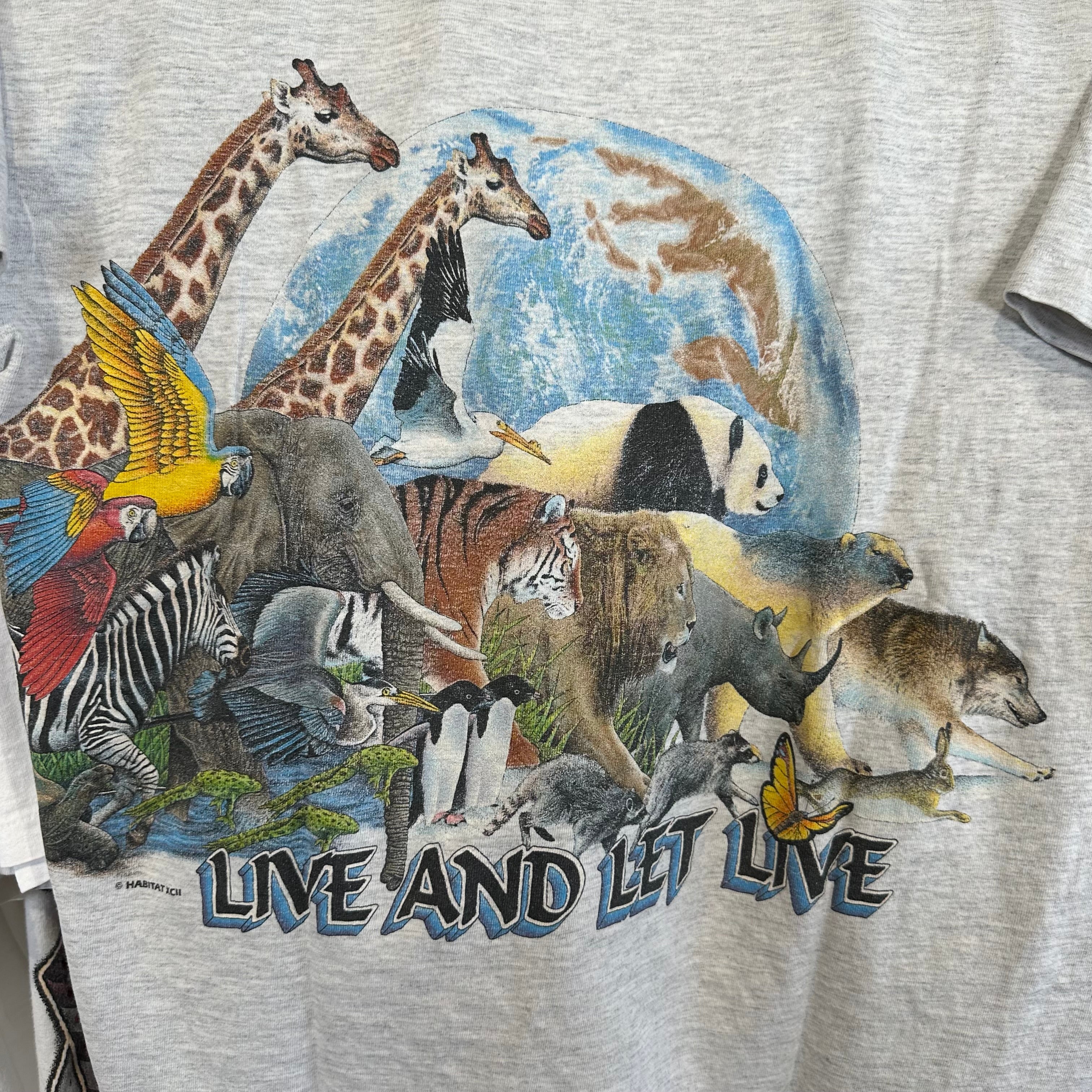Kona, Hawaii Animals Live & Let Live T-Shirt