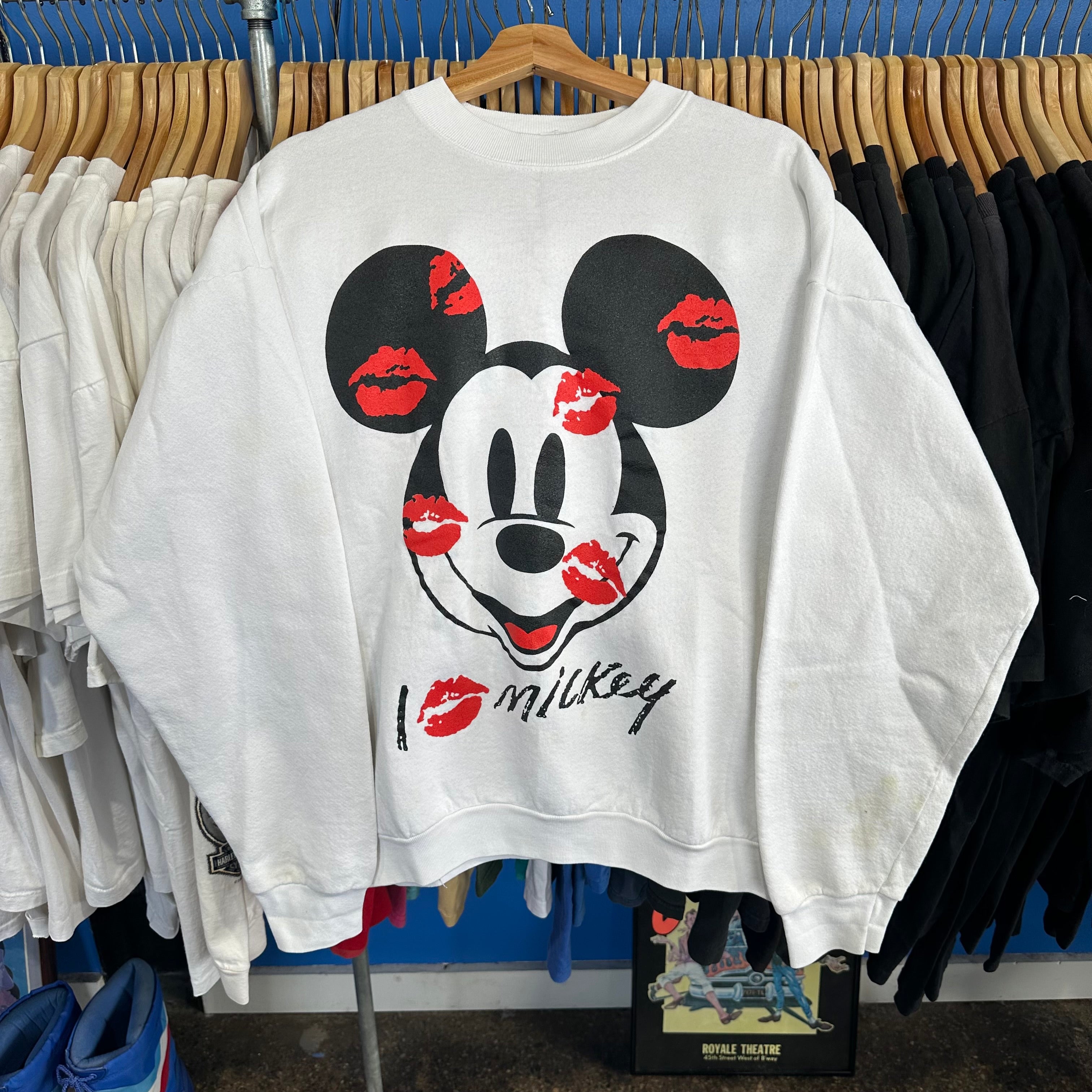 I Love Mickey Kisses Crewneck Sweatshirt