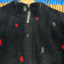 Load image into Gallery viewer, Leaves Fleece Vest

