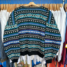 Load image into Gallery viewer, Trends Basic Blue Pattern Sweater
