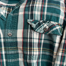 Load image into Gallery viewer, GH Bass Green Flannel
