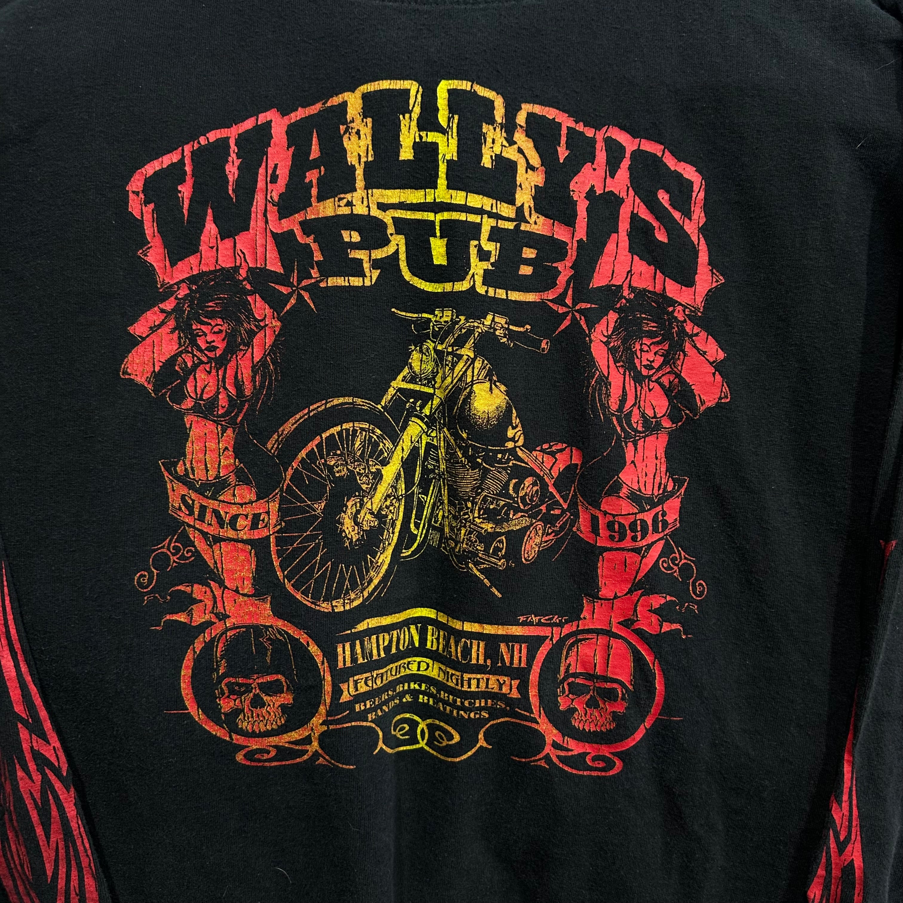 Wally’s Pub Long Sleeve T-Shirt