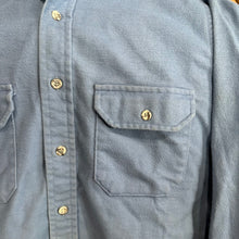 Load image into Gallery viewer, Dunn’s Blue Chambray Button Up
