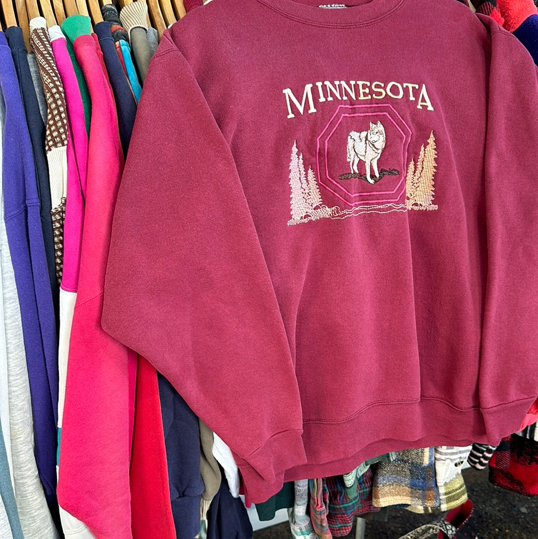 Minnesota Wolf Embroidered Crewneck Sweatshirt