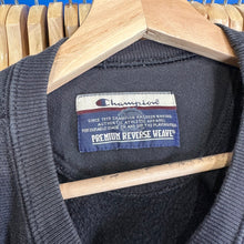 Load image into Gallery viewer, Champion Black Reverse Weave Crewneck Sweatshirt
