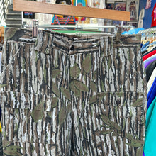 Load image into Gallery viewer, Walls Tree Bark Camo Pants
