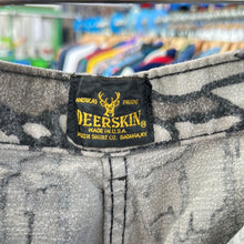 Load image into Gallery viewer, Rebark Camo Pants
