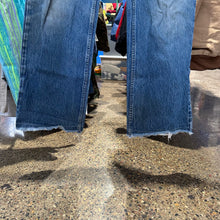 Load image into Gallery viewer, Levi’s Orange Tab Jean Pants
