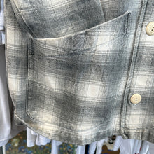 Load image into Gallery viewer, Plaid Flannel Jacket
