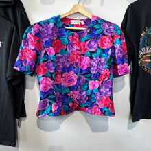 Load image into Gallery viewer, Floral 80’s Blouse Femme Top

