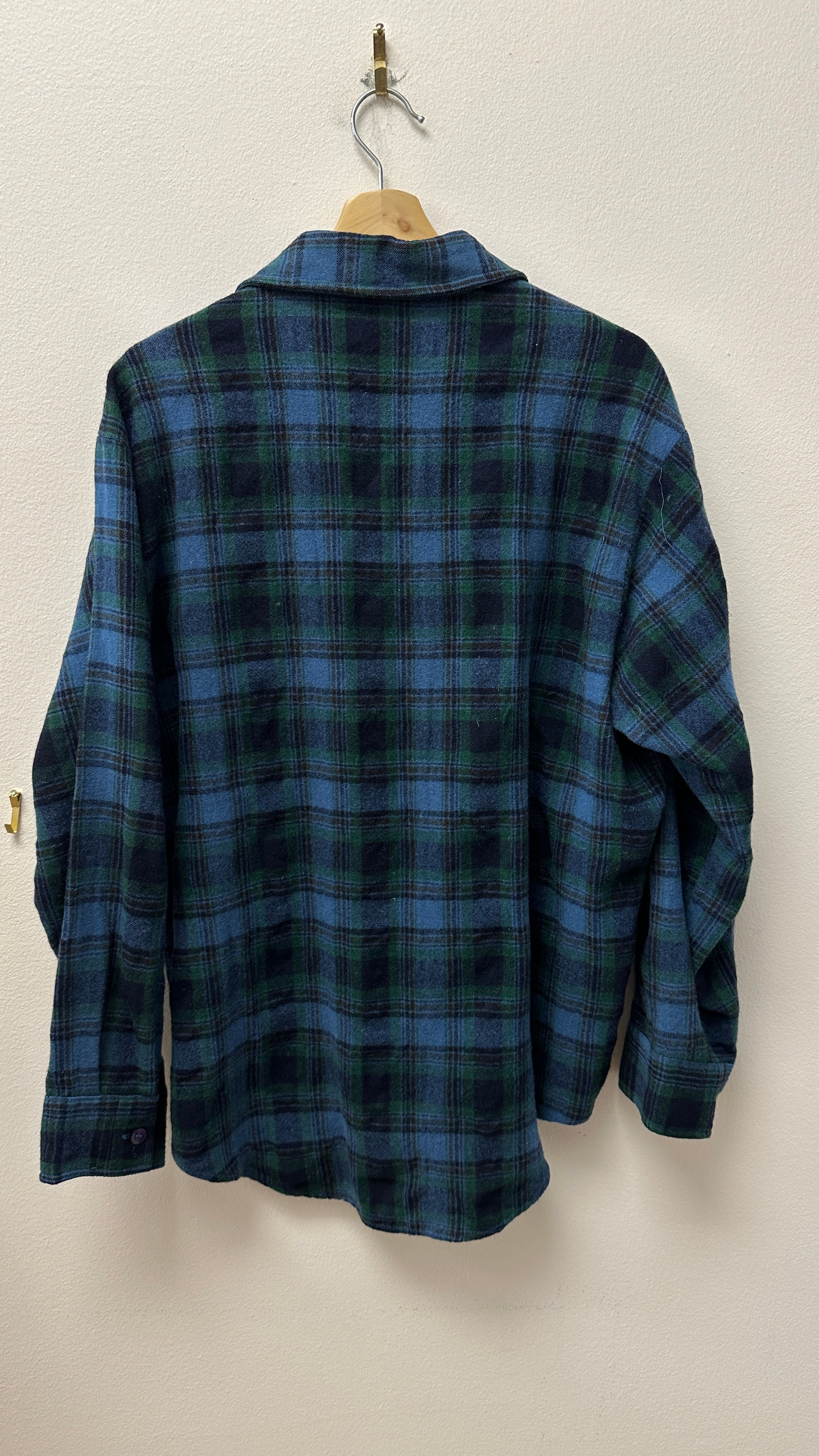 Bellmont Blue/Green Button-Up