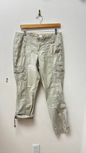 Load image into Gallery viewer, SO Y2K Khaki Carpenter Capri Femme Pants
