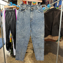 Load image into Gallery viewer, Lee Stone Wash Jean Pants
