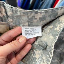Load image into Gallery viewer, Digi Camo Cargo Pants
