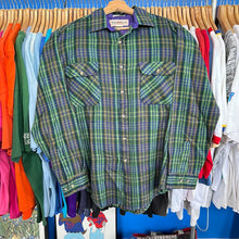 Load image into Gallery viewer, Trailsend Green Plaid Flannel
