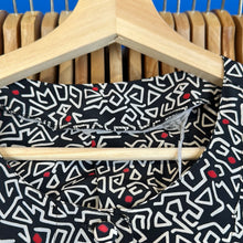 Load image into Gallery viewer, Squiggle Patterned Femme Button Up
