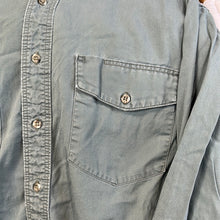 Load image into Gallery viewer, Wrangler Gray Button Up
