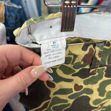Load image into Gallery viewer, Duck Camo Lightweight Pants
