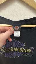 Load image into Gallery viewer, Harley Davidson Mardi Gras Femme T-Shirt
