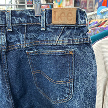 Load image into Gallery viewer, Lee Stonewash Denim Jeans Pants
