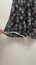Load image into Gallery viewer, Trilogy Sheer Floral Print Femme Button-Up
