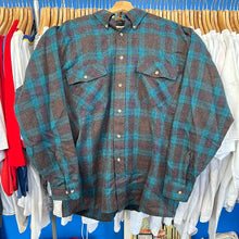 Load image into Gallery viewer, Van Heusen Plaid Button Up
