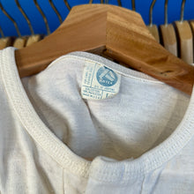 Load image into Gallery viewer, 80’s Snoopy Ski Bum T-Shirt
