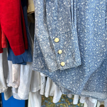 Load image into Gallery viewer, Floral Blue Western Button Up
