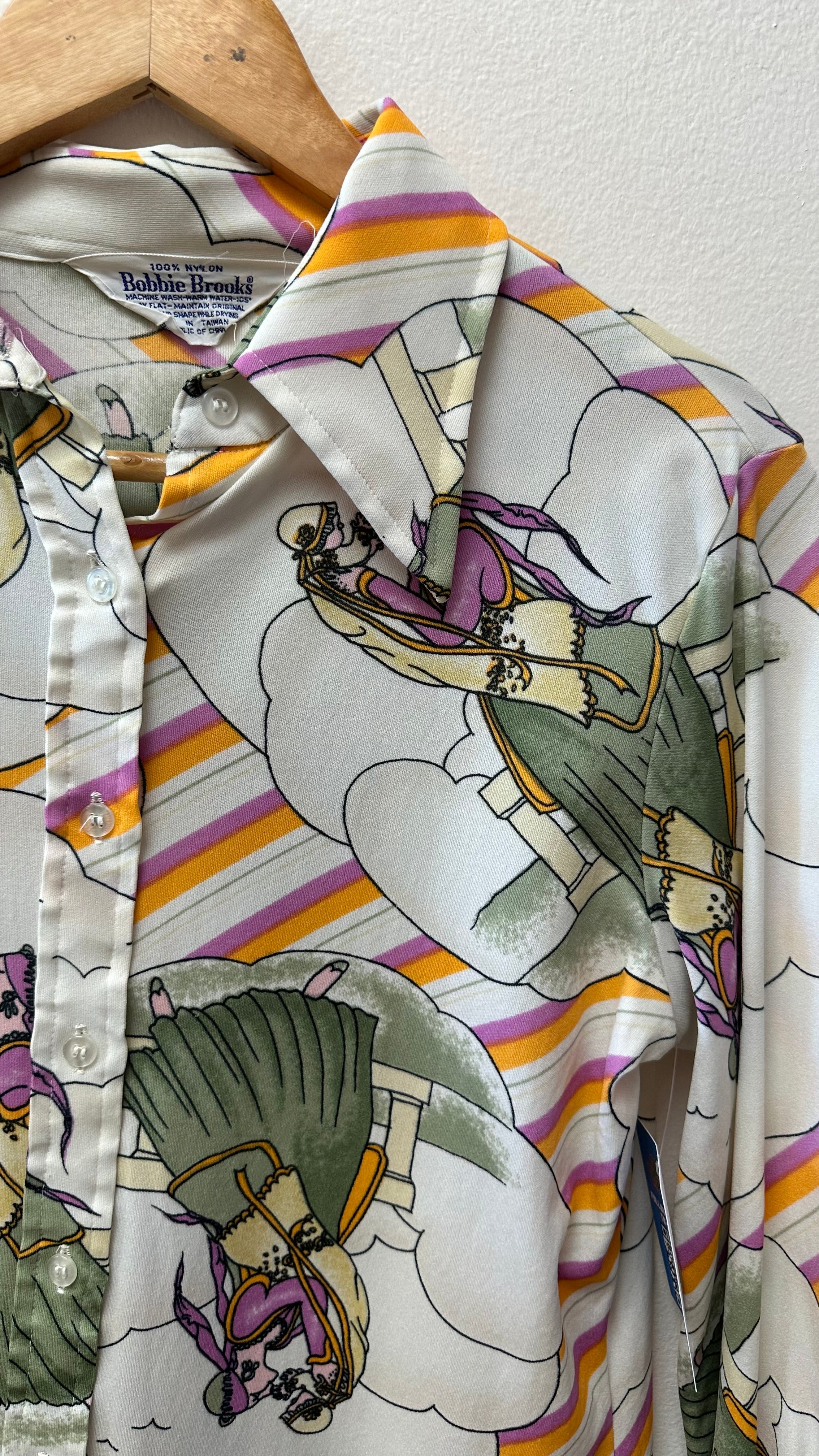 Bobbie Brooks Femme Motherly Button-Up