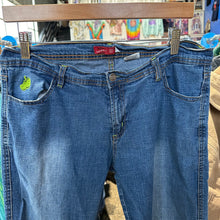 Load image into Gallery viewer, Apple Bottom Jean Pants
