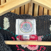 Load image into Gallery viewer, Roses Knitted Sweater
