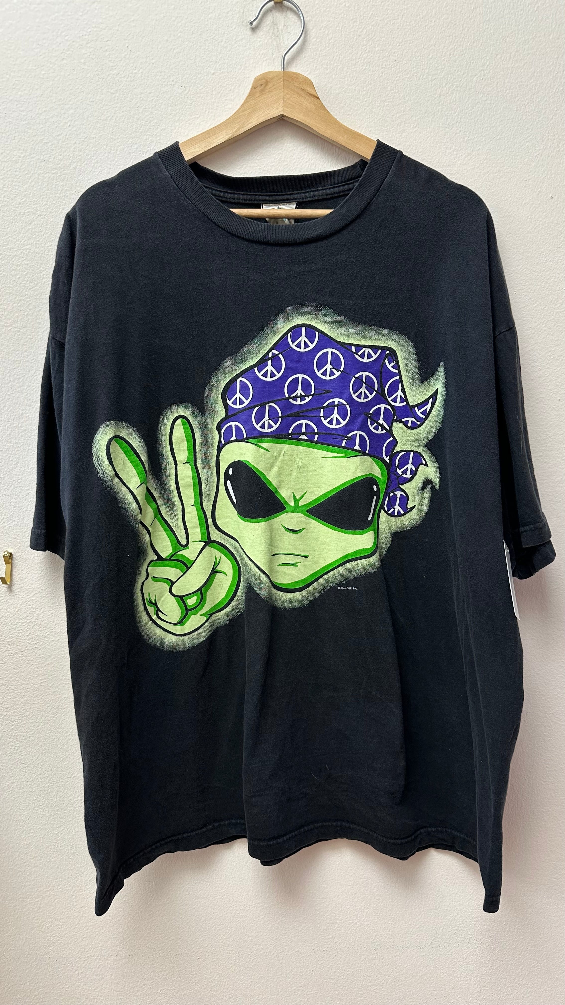Peace Alien T-Shirt