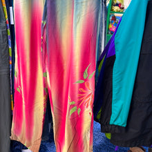 Load image into Gallery viewer, Gradient Floral Pants
