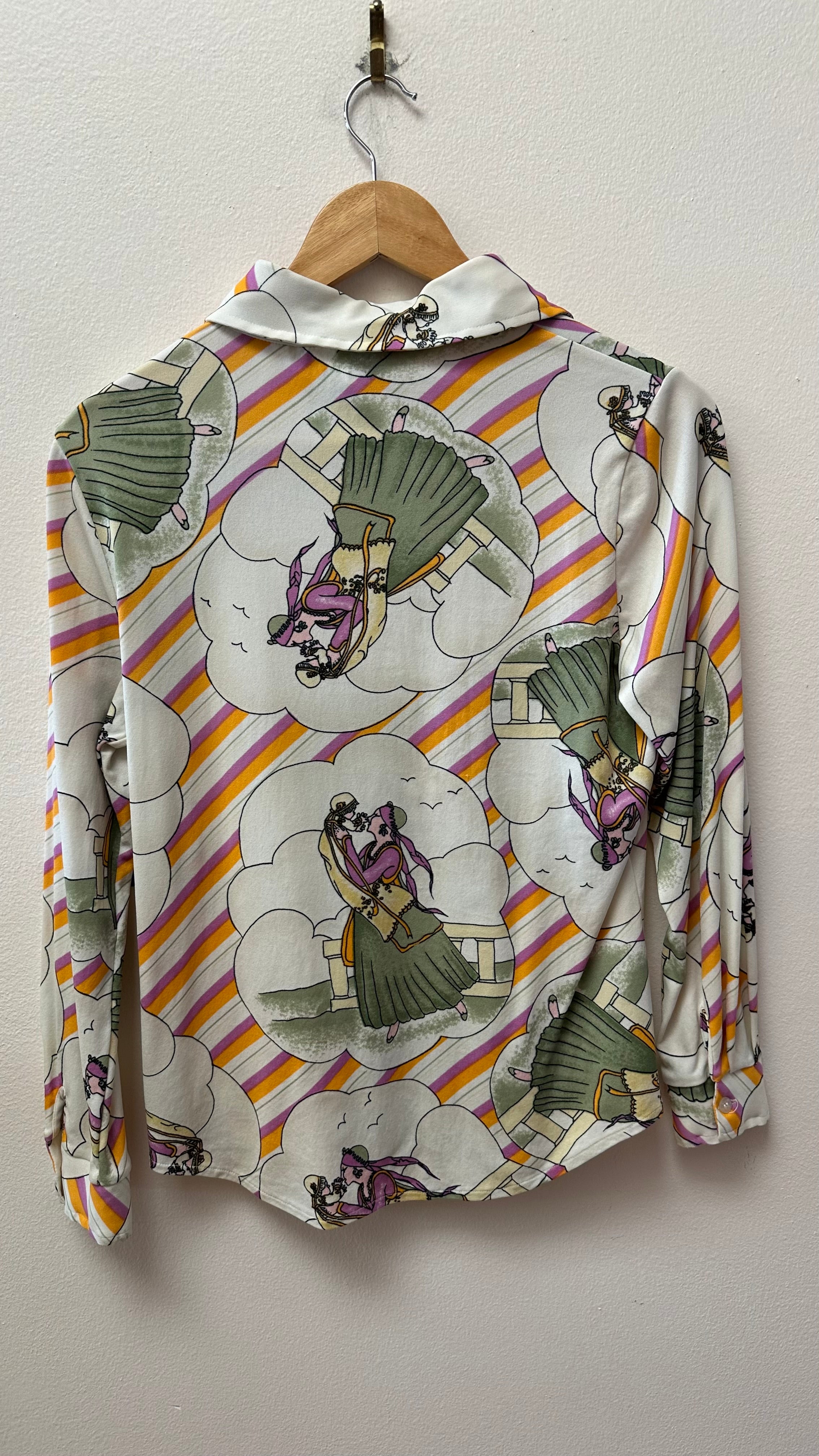 Bobbie Brooks Femme Motherly Button-Up