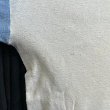 Load image into Gallery viewer, MN Kicks Two Tone T-Shirt
