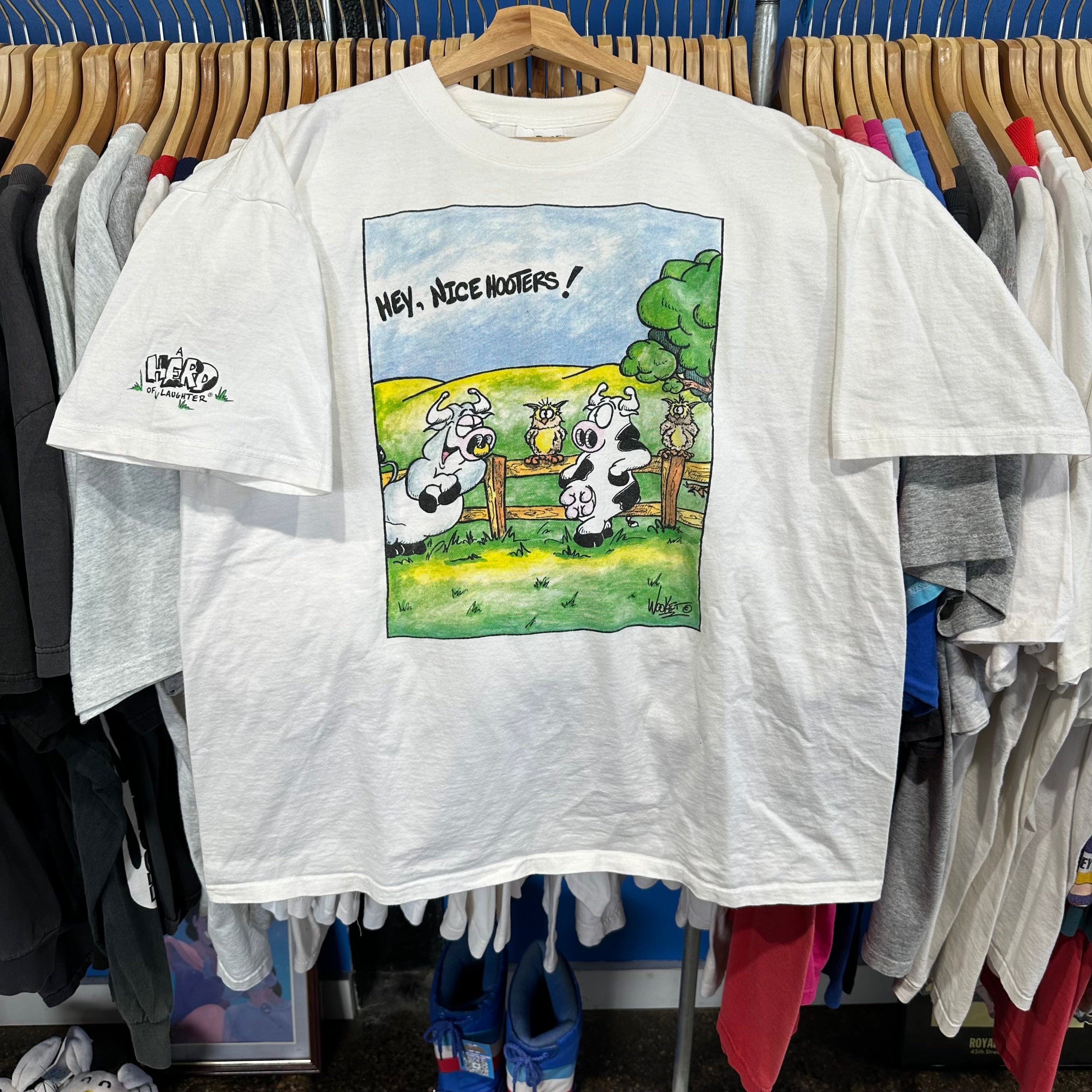 Nice Hooters Cow T-Shirt