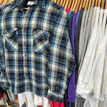 Load image into Gallery viewer, Lumberjack Flannel Button Up
