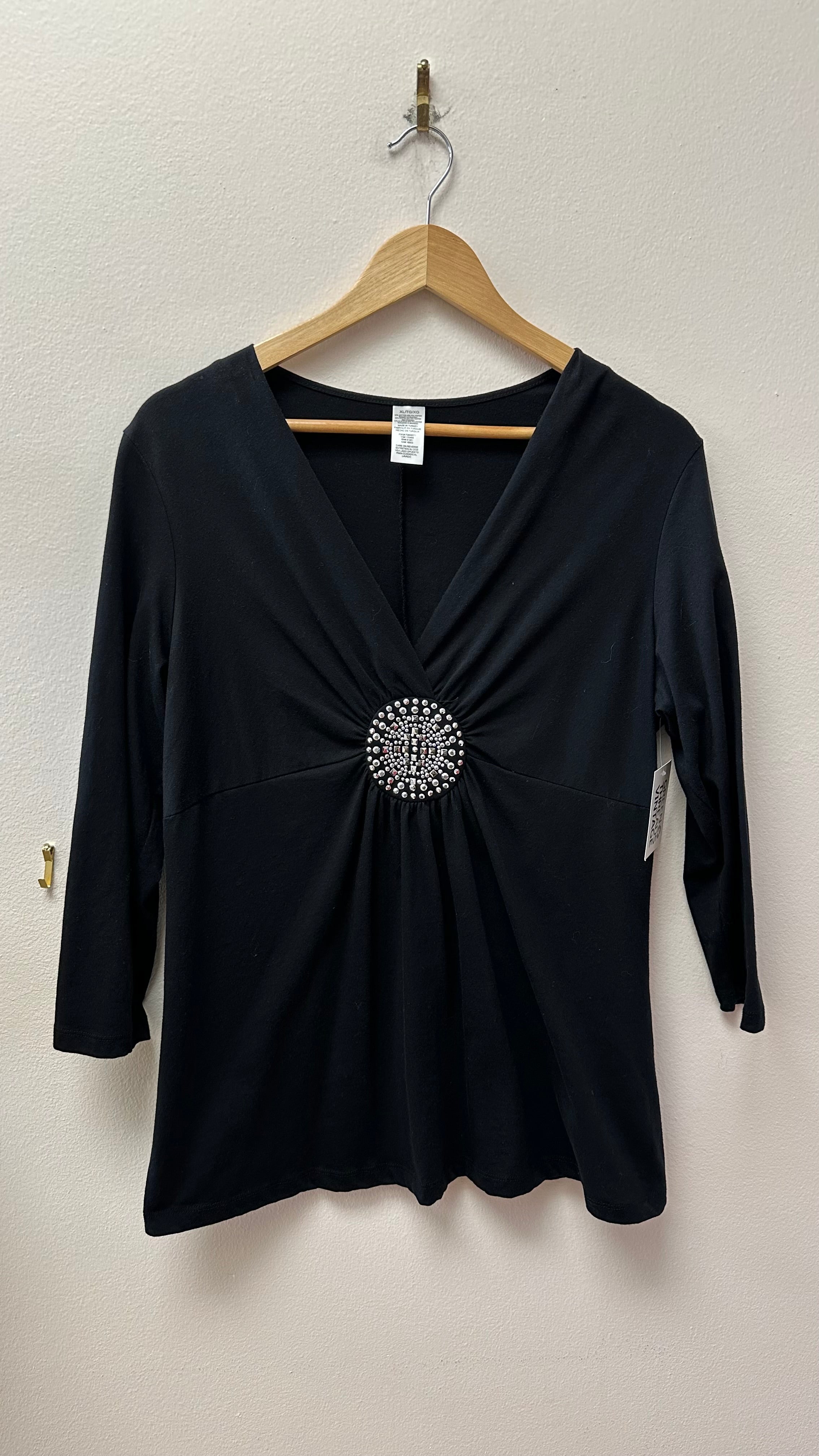 Black Femme Blouse