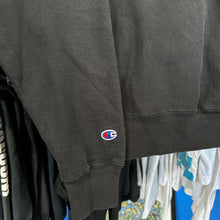 Load image into Gallery viewer, Champion Black Reverse Weave Crewneck Sweatshirt
