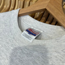 Load image into Gallery viewer, Kennebunkport Holly Crewneck Sweatshirt
