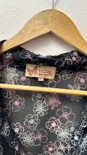 Load image into Gallery viewer, Trilogy Sheer Floral Print Femme Button-Up
