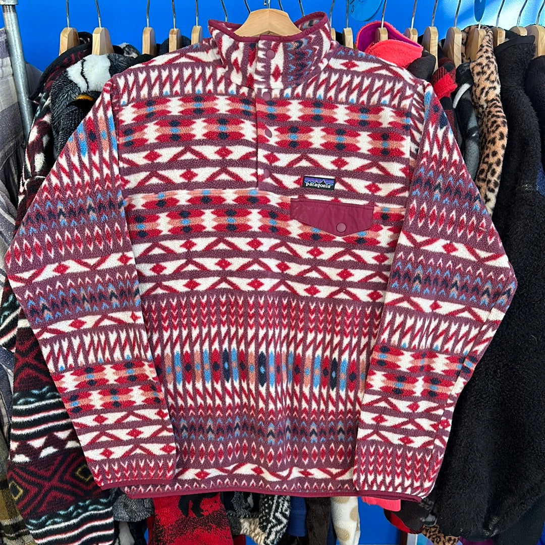 Patagonia Reds and Teal Pattern Fleece