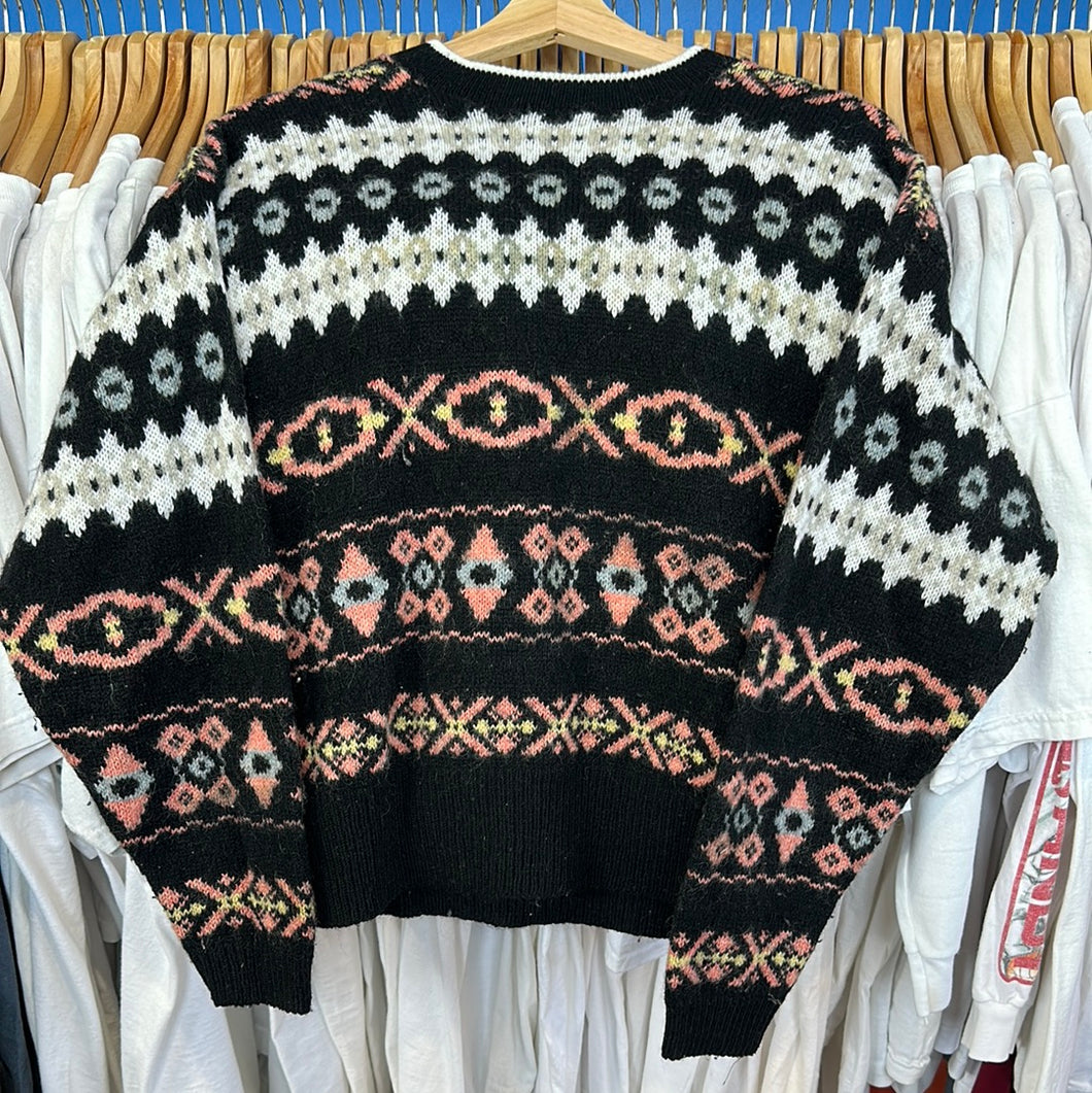 Wiggle Patterned Sweater