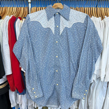 Load image into Gallery viewer, Floral Blue Western Button Up
