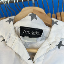 Load image into Gallery viewer, Chiffon Star Femme Button Up
